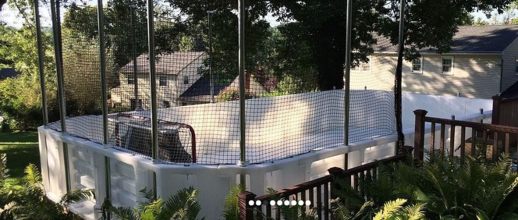 backyard hockey rink